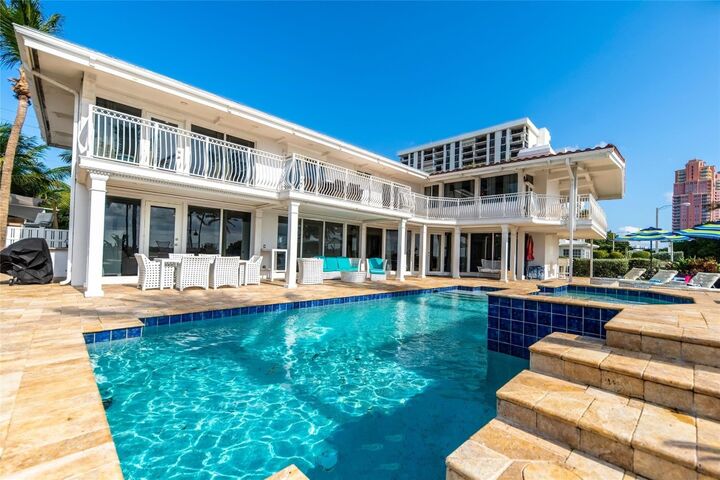 Property Photo:  1799 N Fort Lauderdale Beach Boulevard  FL 33305 