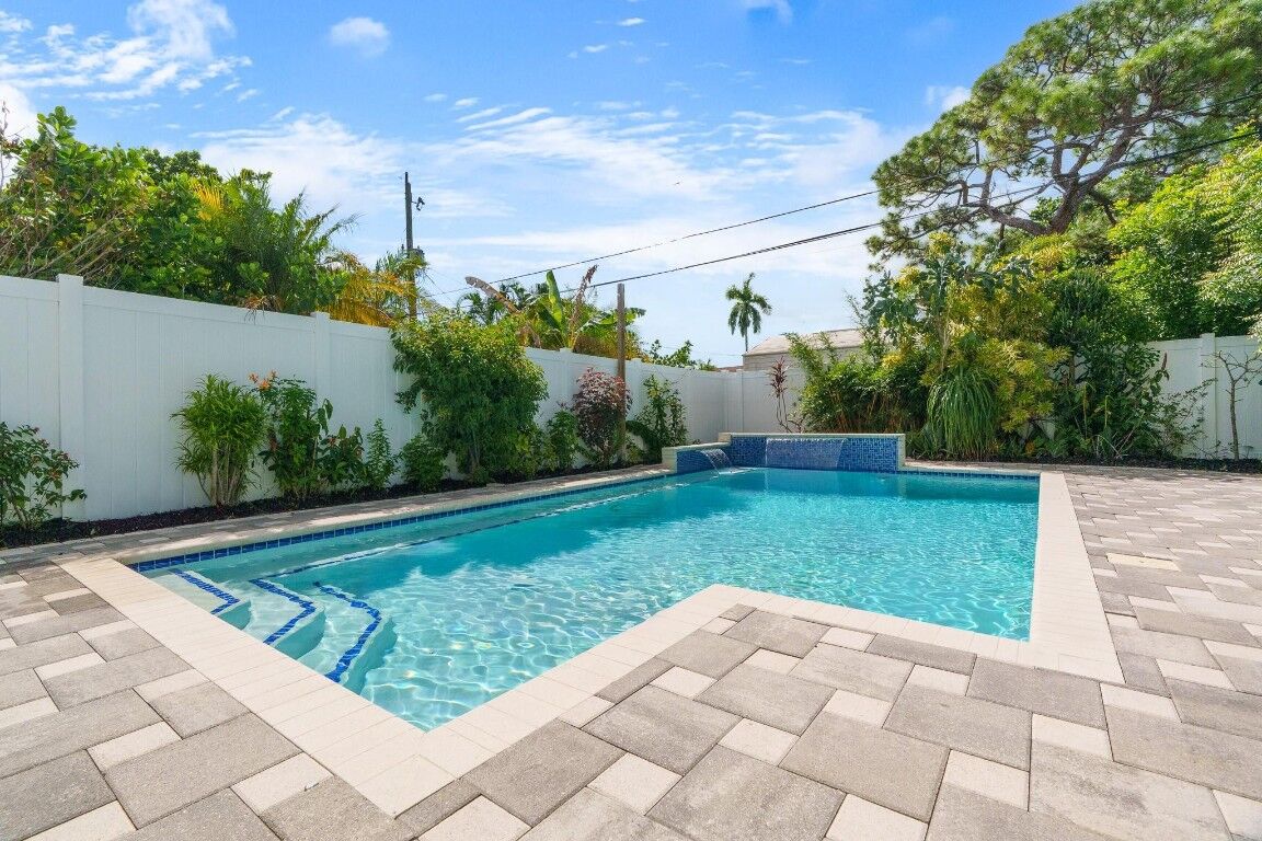 Property Photo:  364 NW 48th Court  FL 33309 