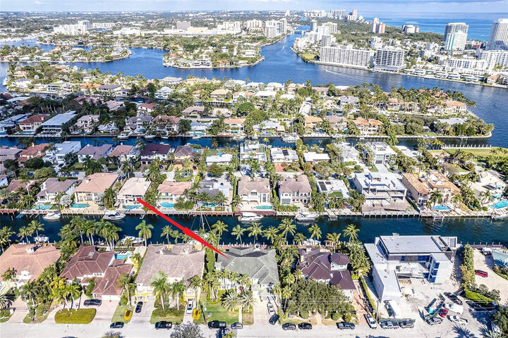 Property Photo:  7 Pelican Drive  FL 33301 