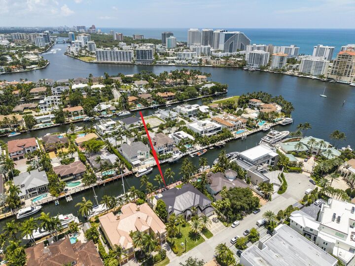 Property Photo: 7 Pelican Drive FL 33301