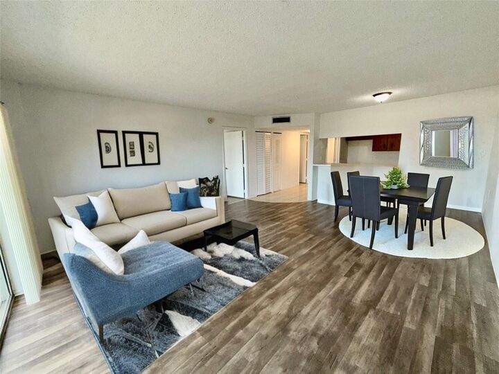 Property Photo:  4174 Inverrary Drive 805  FL 33319 