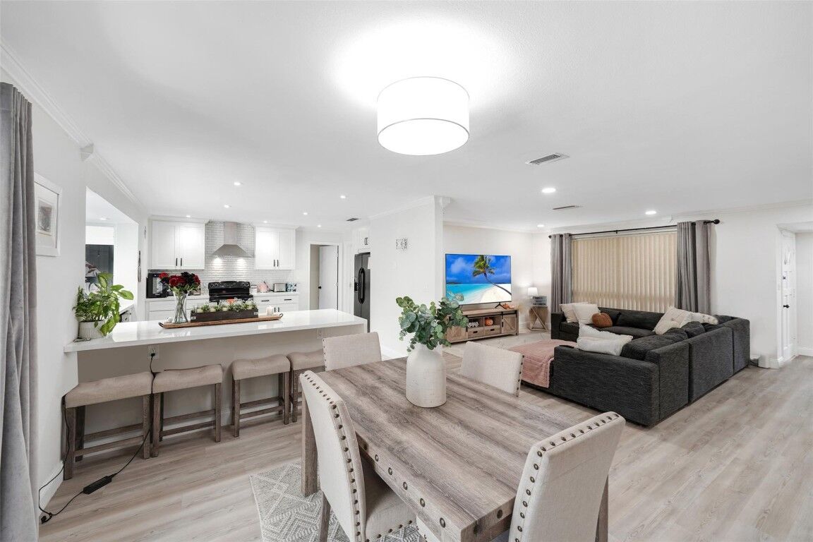 Property Photo:  10484 NW 3rd Street  FL 33324 