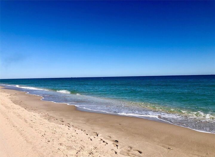 Property Photo: 2000 S Ocean Boulevard 5P FL 33062