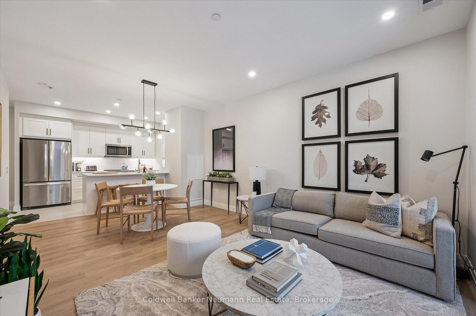 Property Photo: 1882 Gordon Street 318 ON N1L 0P6
