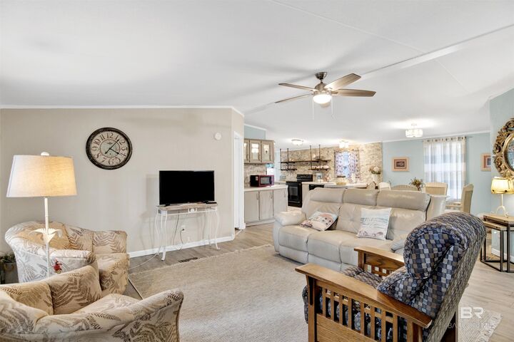 Property Photo: 1854 Suavez Drive AL 36549