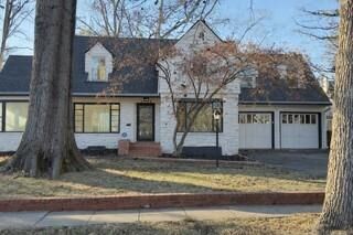 Property Photo: 6728 Cherry Street MO 64131