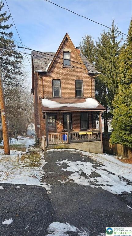 Property Photo: 415 Stoneman Street PA 18015