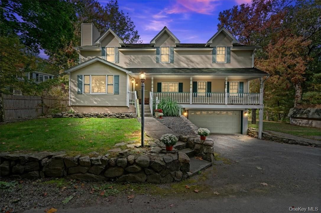 Property Photo:  3 Seven Lakes Drive  NY 10974 