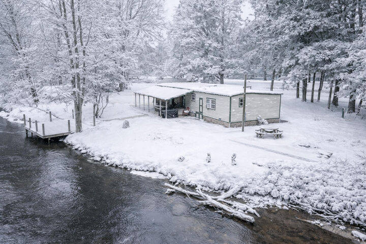 Property Photo: 8933 E M 20 MI 49421