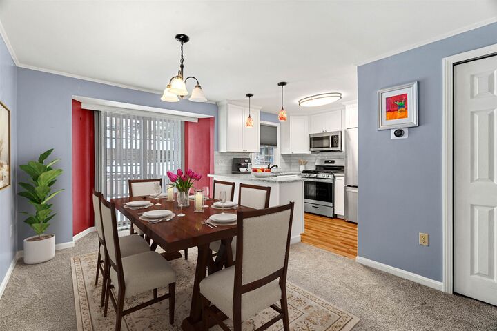 Property Photo:  33 Cannongate Road  NH 03063 