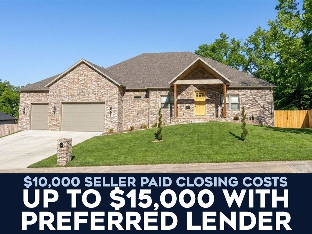 Property Photo: 12412 Wildwood Drive AR 72756