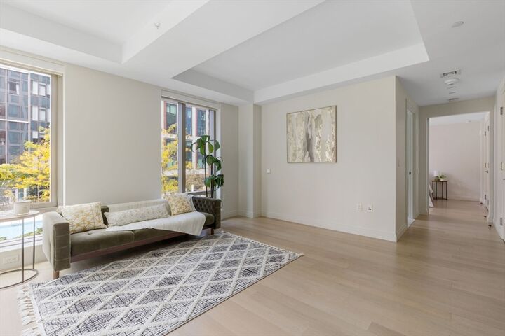 Property Photo:  135 Seaport Blvd 611  MA 02210 