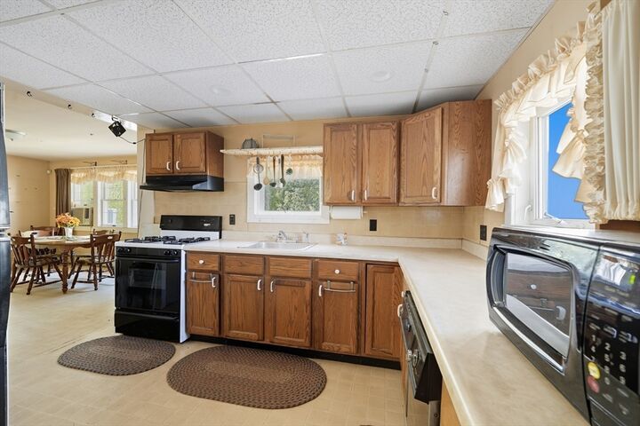 Property Photo: 2 S Willow St MA 01220