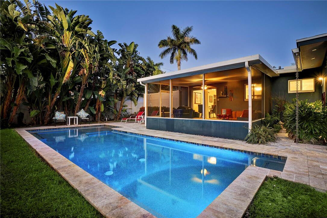 Property Photo:  2925 NW 6 Avenue  FL 33311 