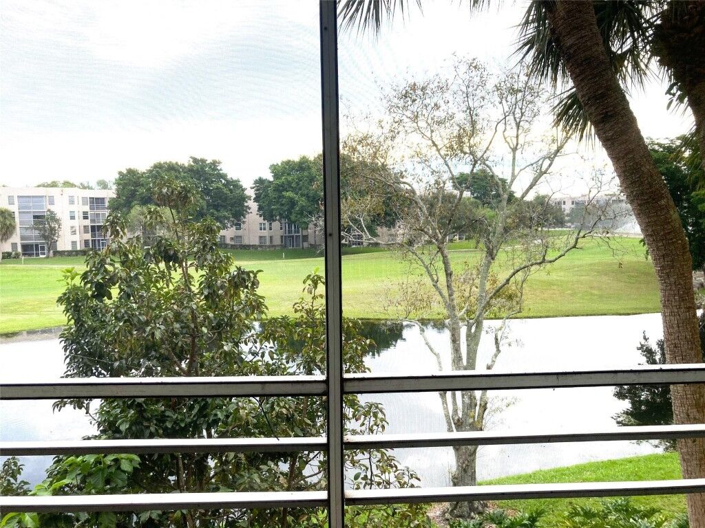 Property Photo:  9431 Live Oak Place 307  FL 33324 