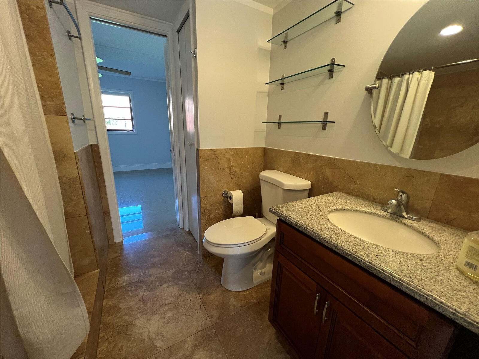 Property Photo:  50 SE 12th Street 147  FL 33432 