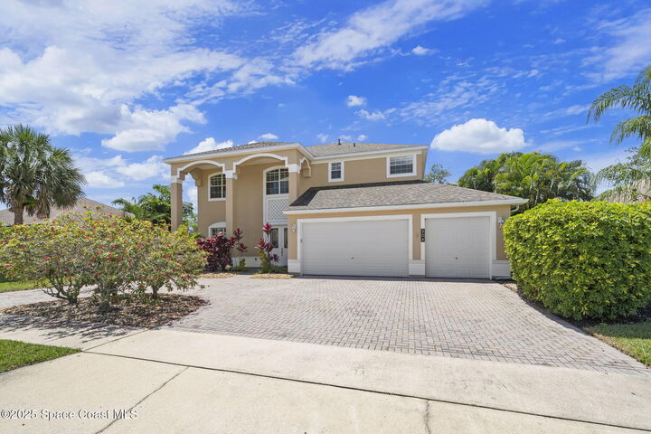 Property Photo:  504 Glenbrook Circle  FL 32955 