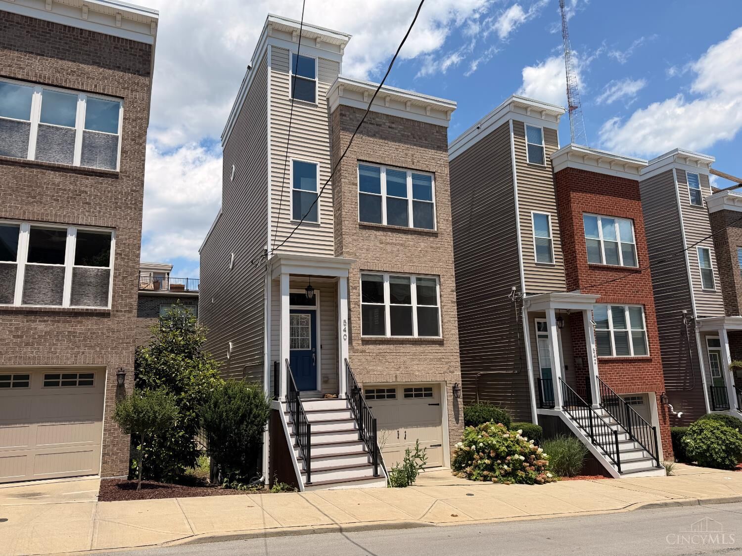 Property Photo:  540 Slack Street  OH 45202 