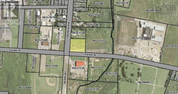 Lot Clements Avenue — photo 1