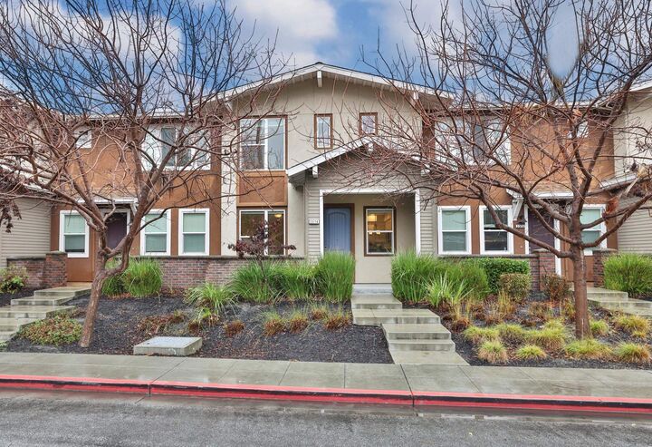 Property Photo:  2574 Alvin St  CA 94043 