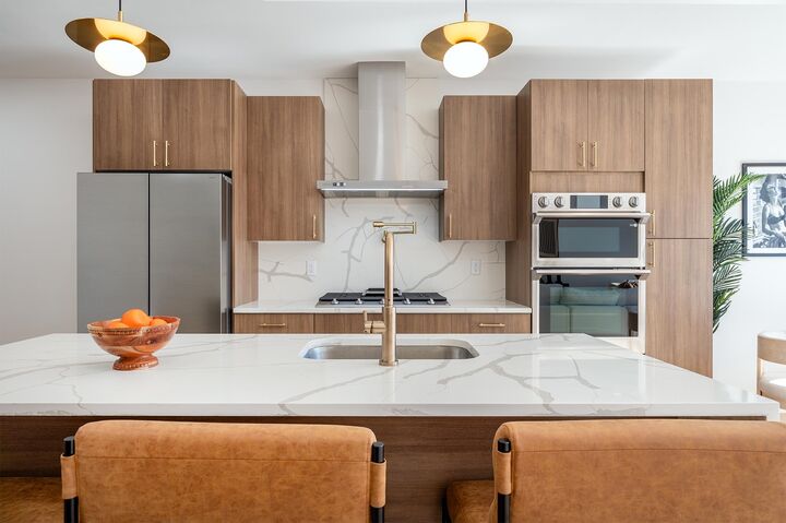 Property Photo:  17 Leonard St 3  NJ 07307 