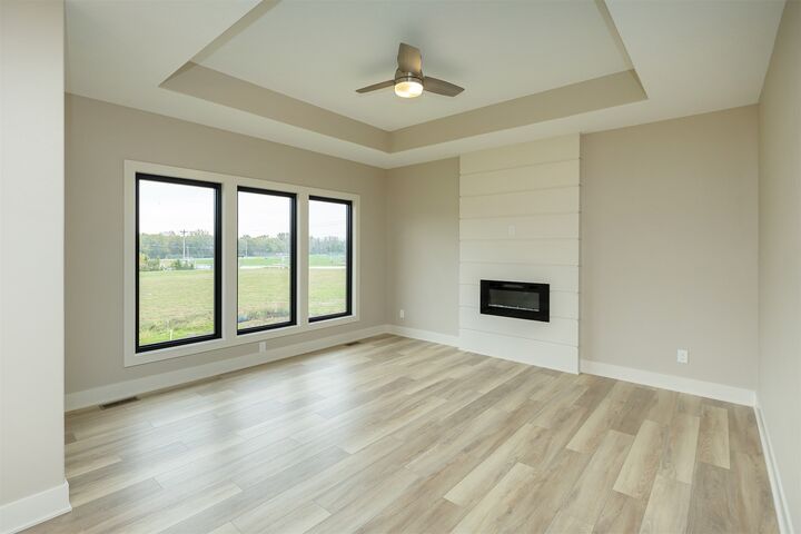 Property Photo:  6633 River Bend Drive  IA 50131 