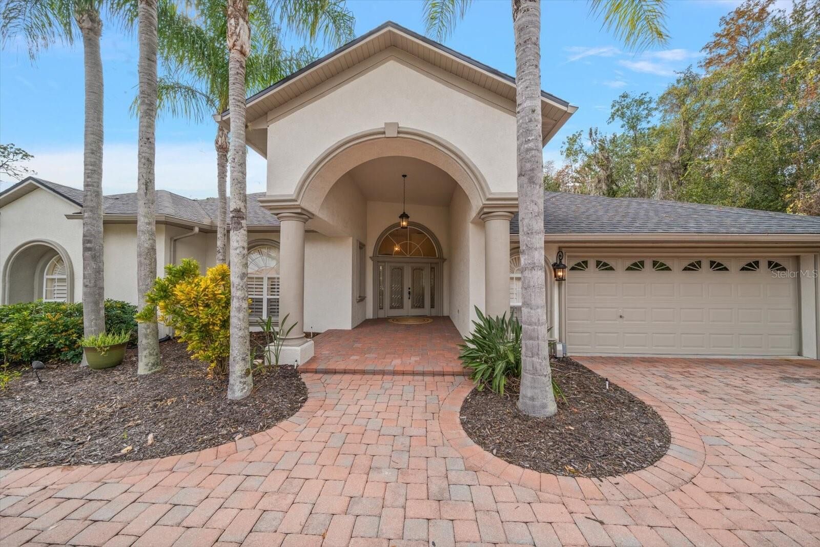 Property Photo: 5243 Foxhunt Drive FL 33543