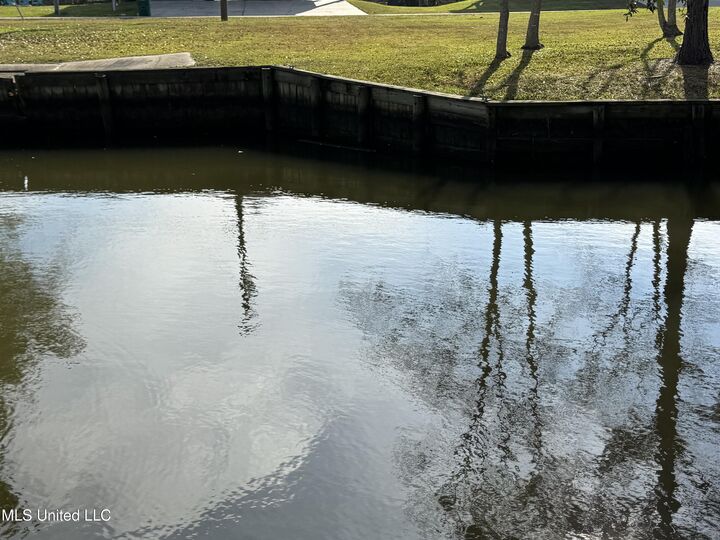 Property Photo:  125 Edith Drive  MS 39520 