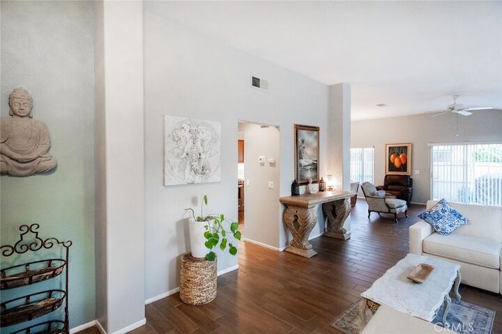 Property Photo:  841 Perla Ct  CA 92583 