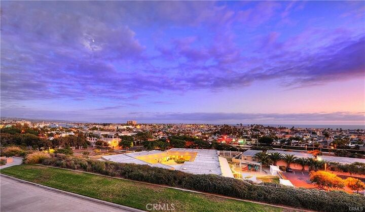 Property Photo:  210 Lille Lane 208  CA 92663 