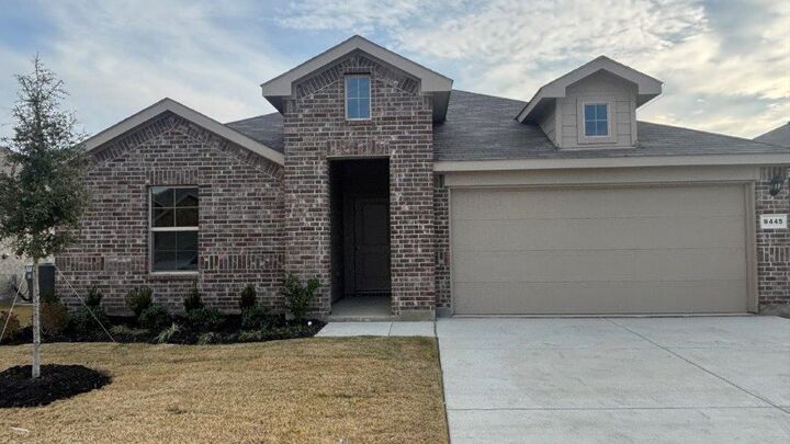 Property Photo:  9445 Mint Hill Drive  TX 76108 