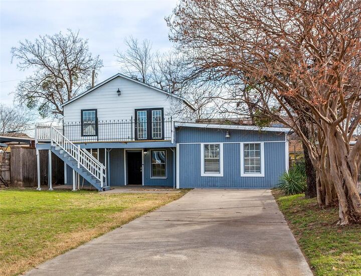Property Photo:  2625 Frazier Avenue  TX 76110 