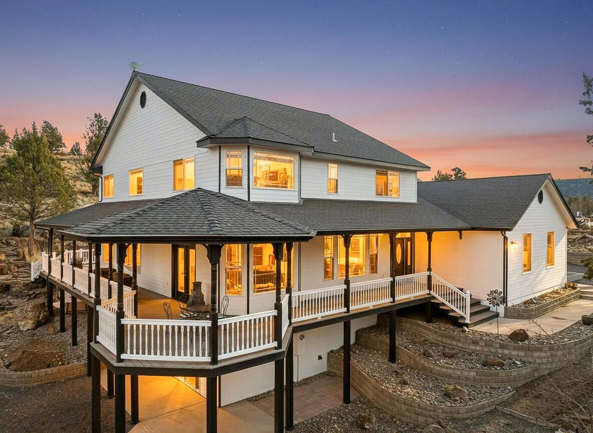 Property Photo:  750 NE Wyoming Drive  OR 97754 