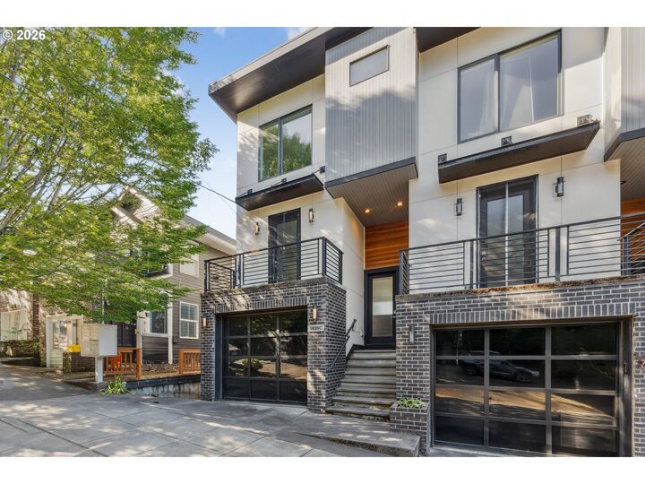 Property Photo:  1625 SW Montgomery St C  OR 97201 