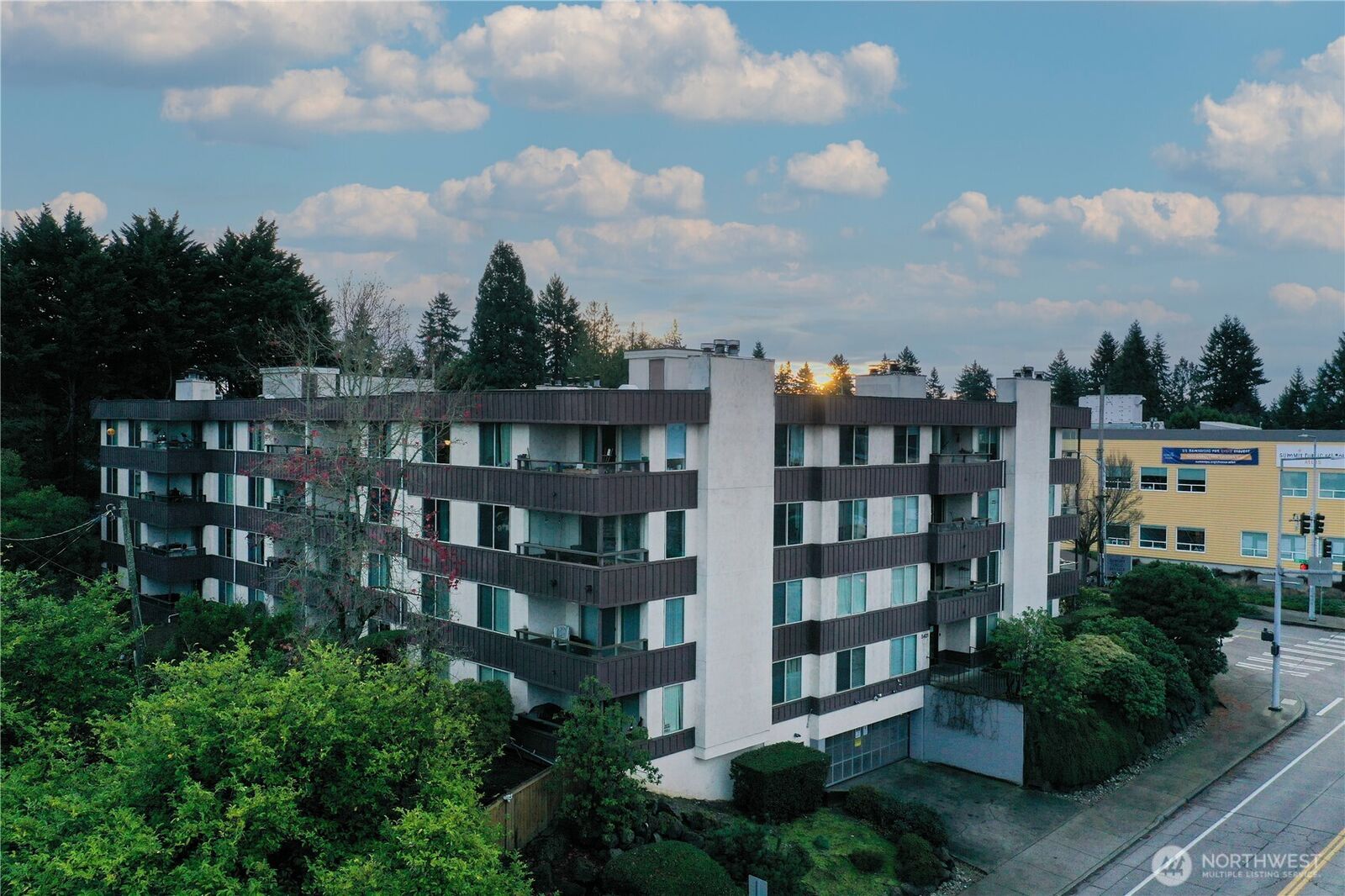 Property Photo:  3421  Roxbury Street SW 102  WA 98126 