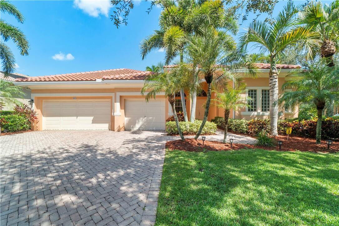Property Photo: 805 NW 124th Avenue FL 33071