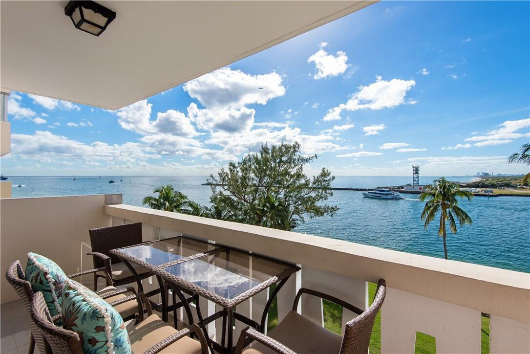 Property Photo:  2100 S Ocean Drive 5L  FL 33316 