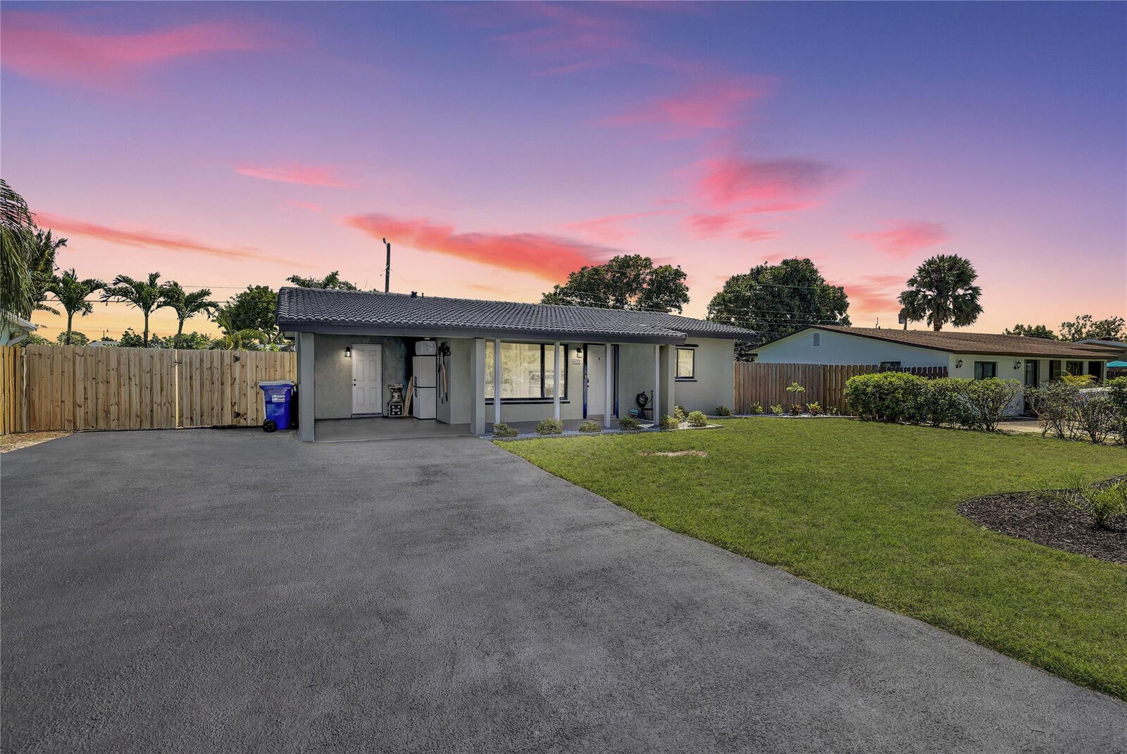 Property Photo:  3200 NE 10th Avenue  FL 33064 