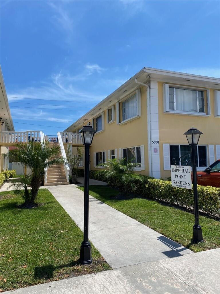 Property Photo:  5800 NE 22nd Way 528  FL 33308 
