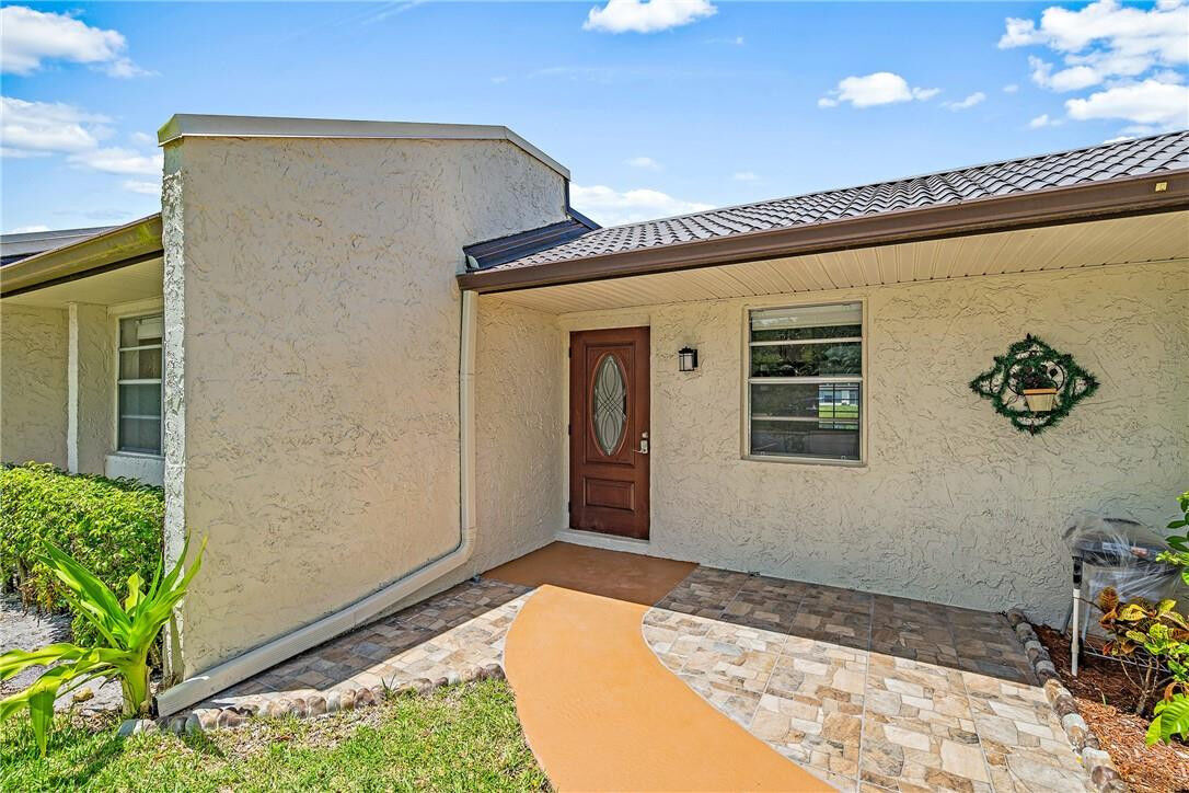 Property Photo: 429 Golden River Drive 429 FL 33411