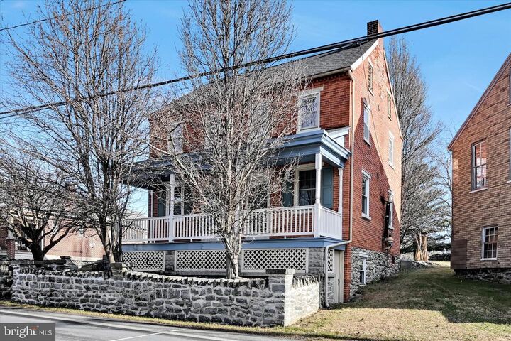 Property Photo:  2093 New Danville Pike  PA 17603 