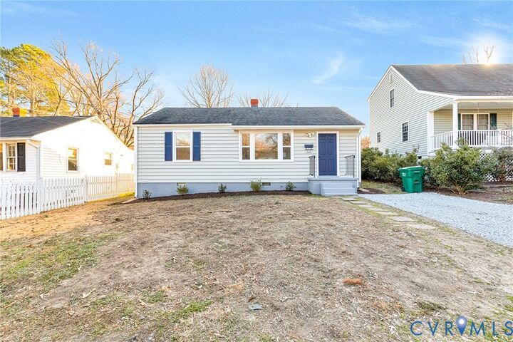 Property Photo: 2609 Dellrose Avenue VA 23228