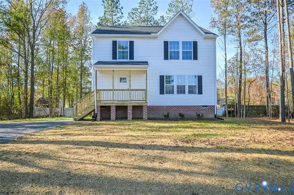 Property Photo:  182 Yorktown Drive  VA 22546 