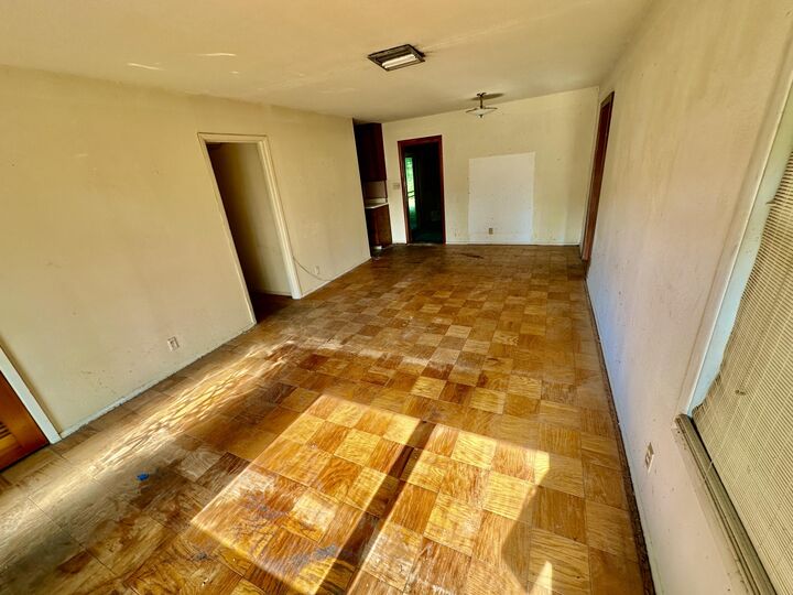 Property Photo:  6 Stewart Circle  FL 32547 