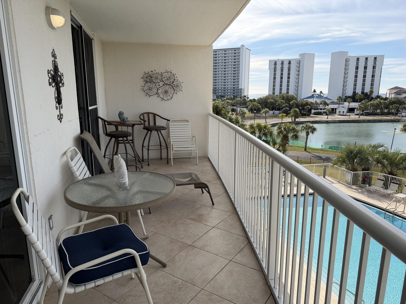 Property Photo: 970 Hwy 98 303 FL 32541