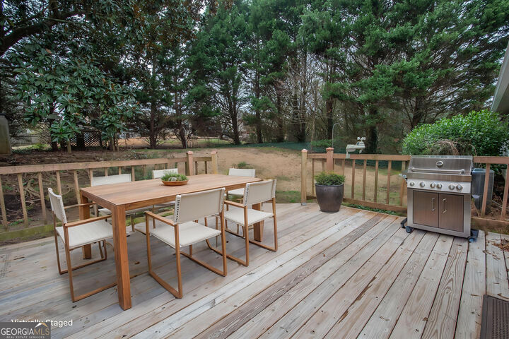 Property Photo:  6200 Fieldcrest Drive  GA 30260 