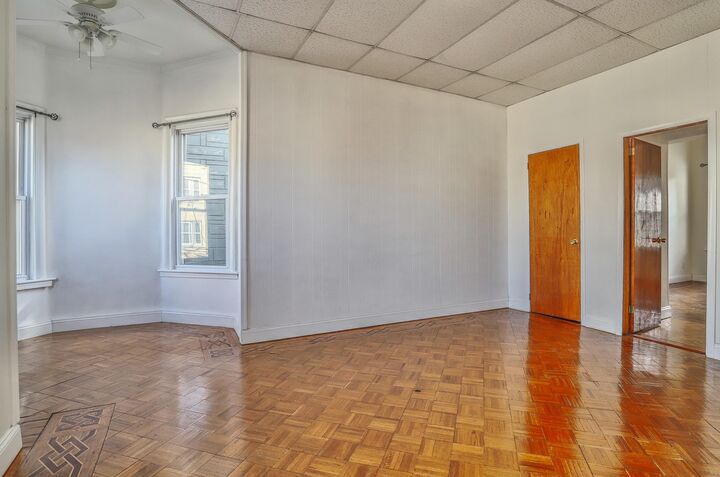 Property Photo:  207 Jewett Ave 2  NJ 07304 