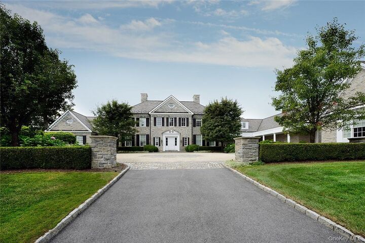 Property Photo:  21 Lincoln Lane  NY 10577 