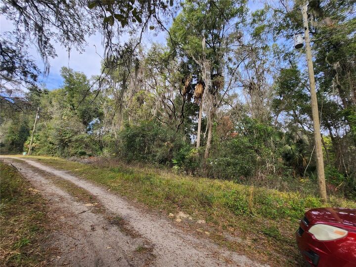 Property Photo: Tbd NE 164th Place FL 32113