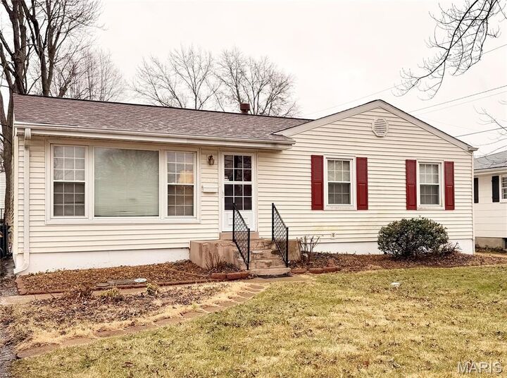 Property Photo:  440 S Jefferson Street  MO 63031 